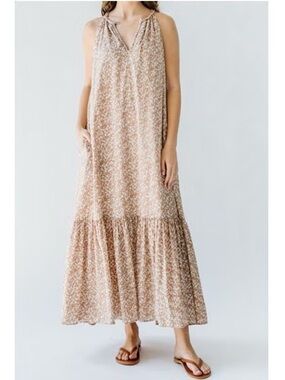 MIRTH Caftans Tent Dress Tan Ivory Print size Large $330 + Chico’s necklace